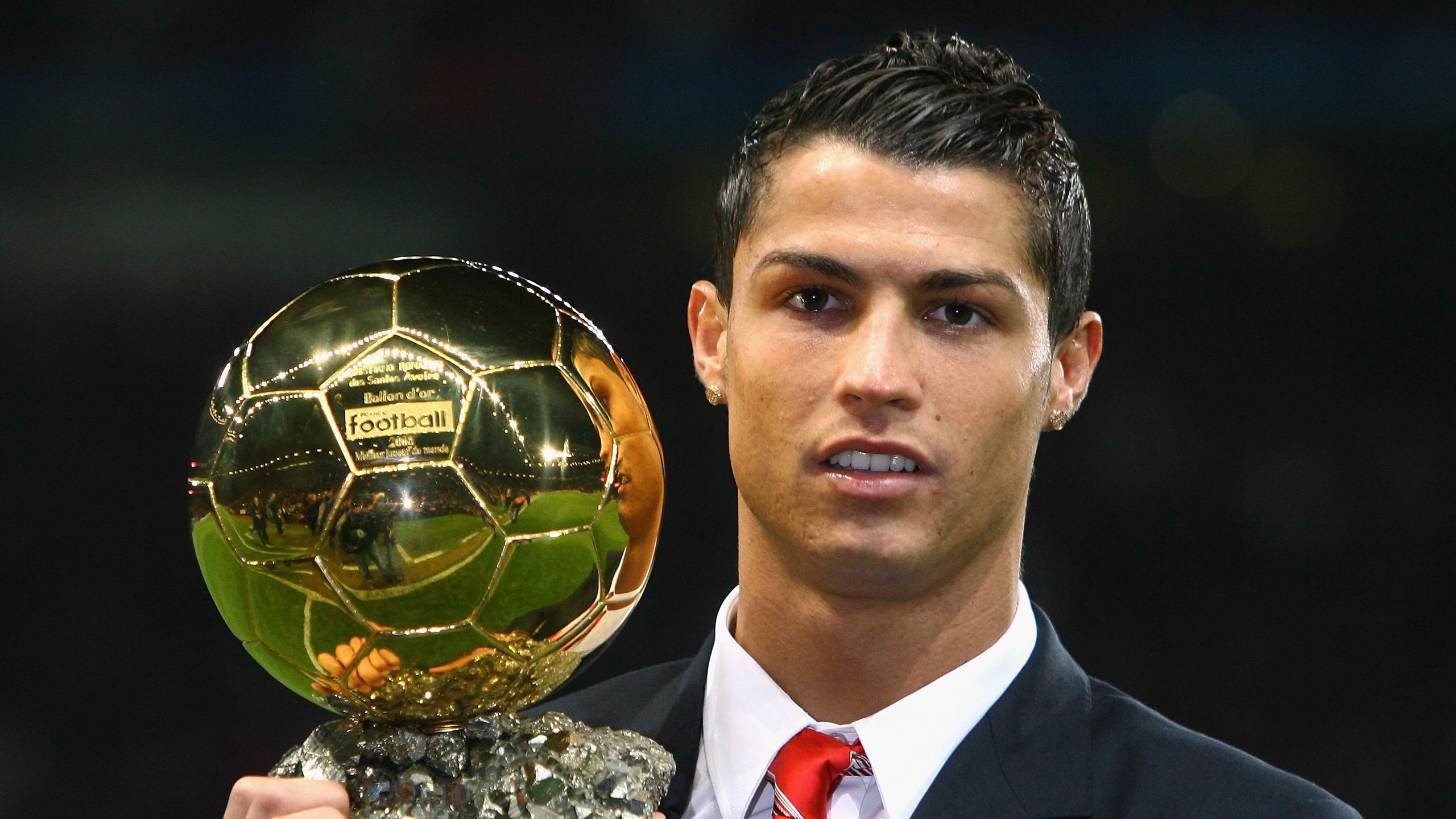 交易风云：最新转会动态全面解析，交易风云录