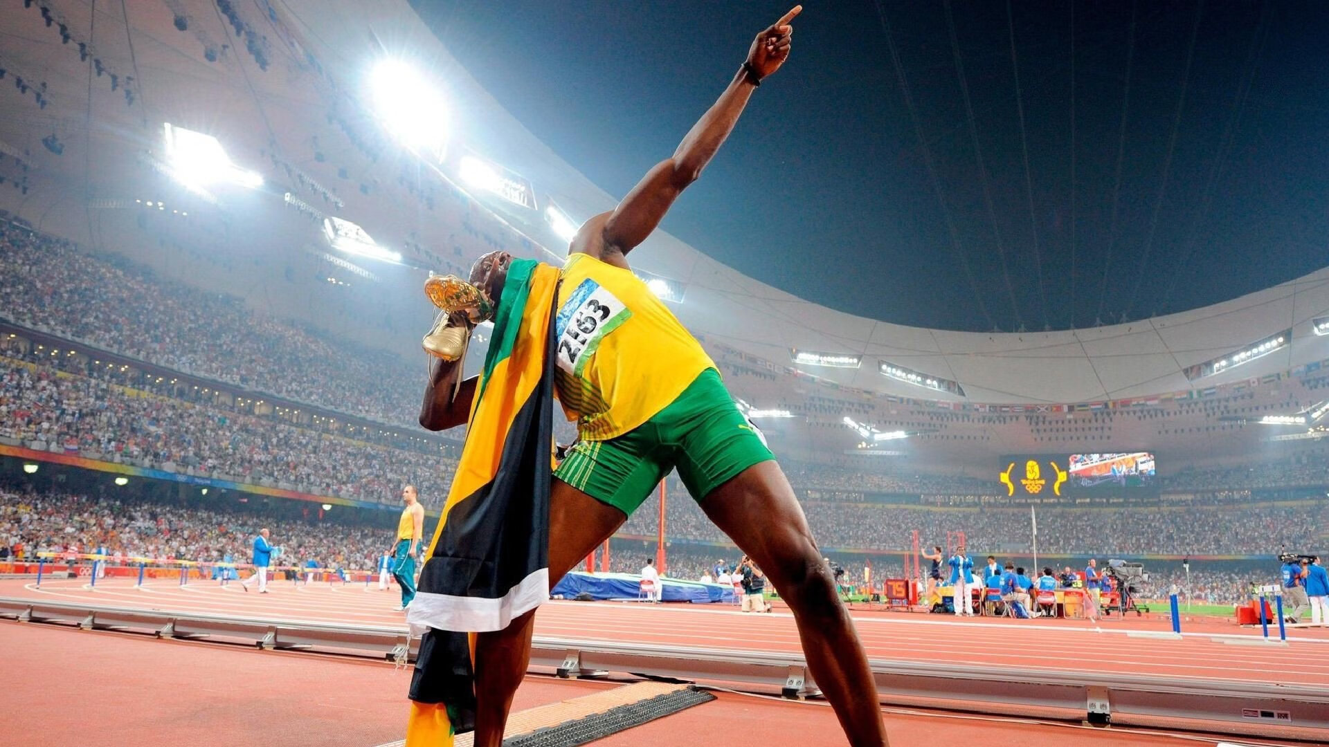 爱游戏官网-托桑·埃夫布奥姆万成为NBA全球球迷偶像，埃托奥布冯